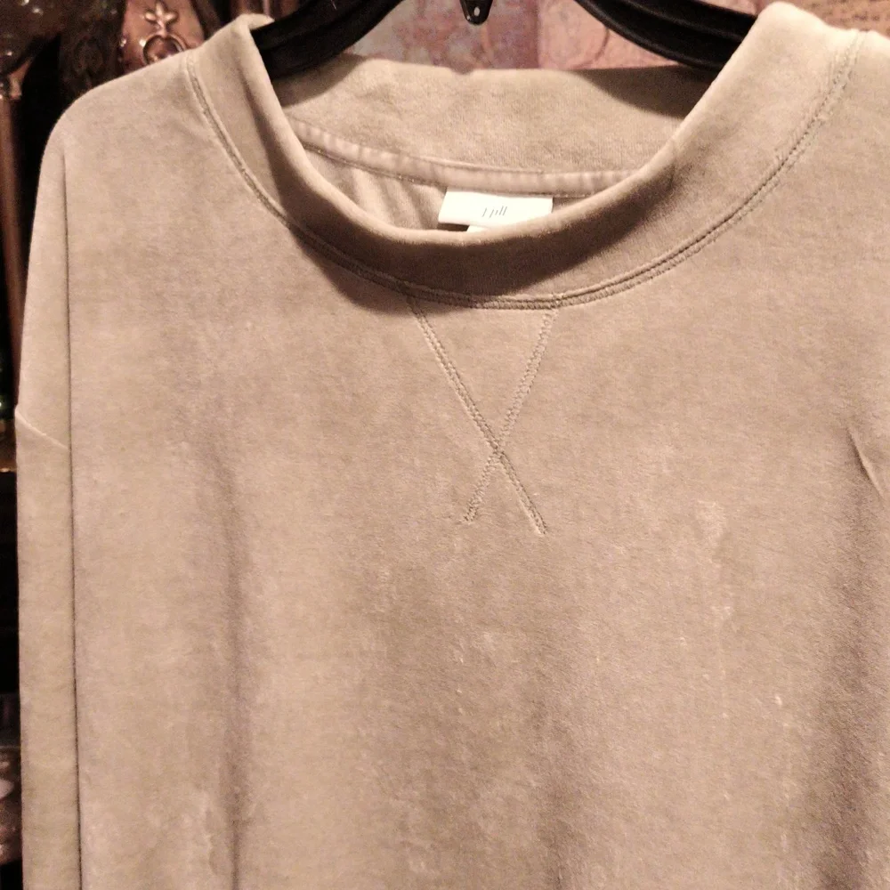 FINAL PRICE NWT J. Jill Sage Smoke Green Top Size Medium - Picture 5 of 9